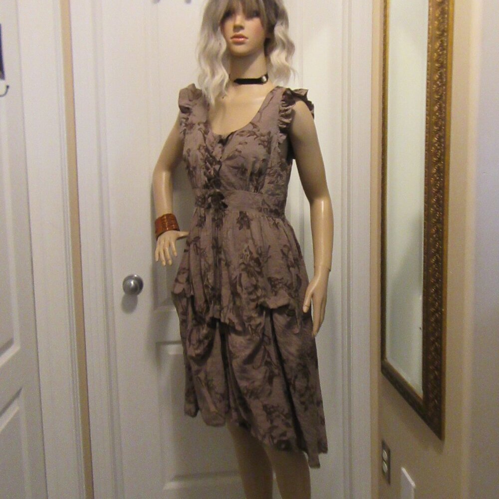 Dress Size Medium Brand Name Mine